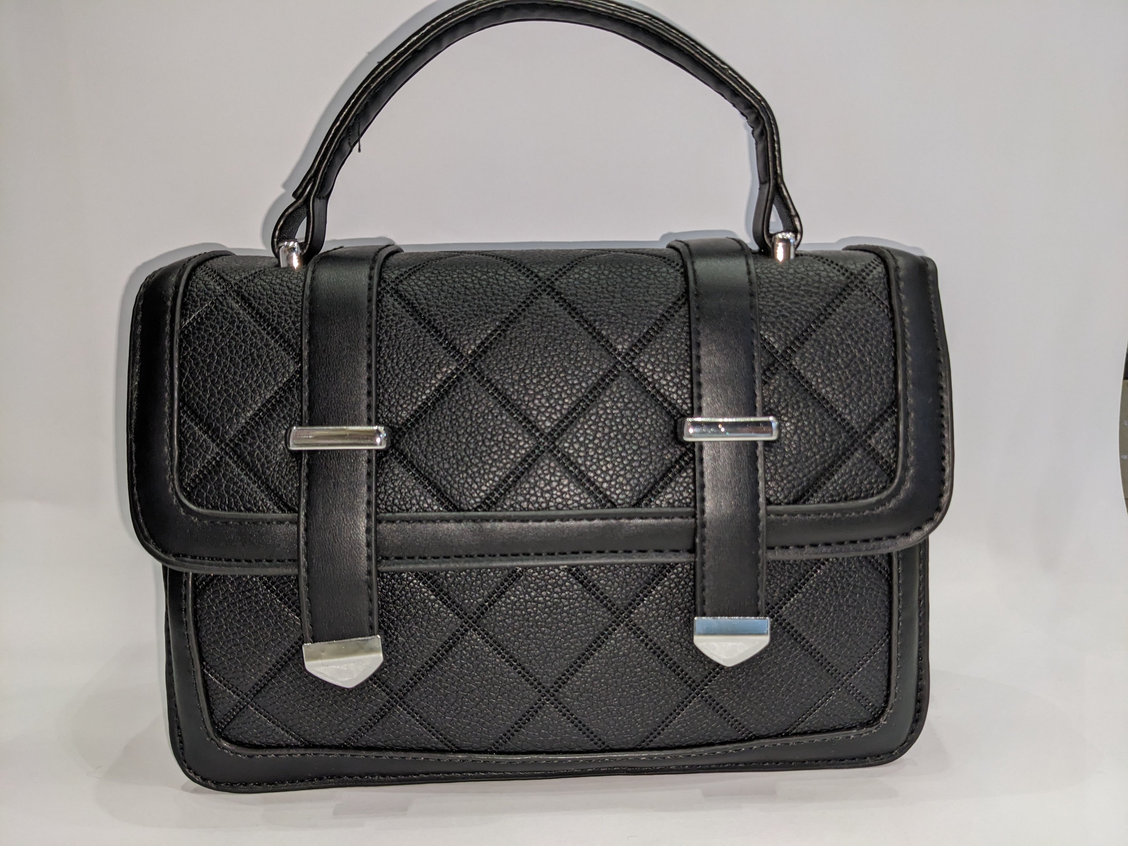 Gruine Hand Carry Bags